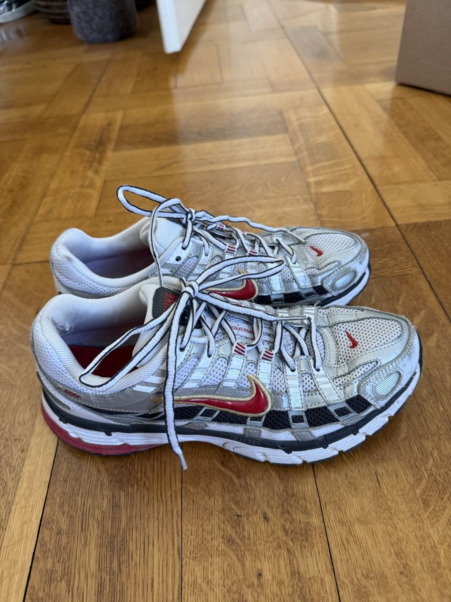 Nike Scarpe da donna: Nike P-6000 in gebrauchtem Zustand – Usato da Basel venduto da Bianca.wa
