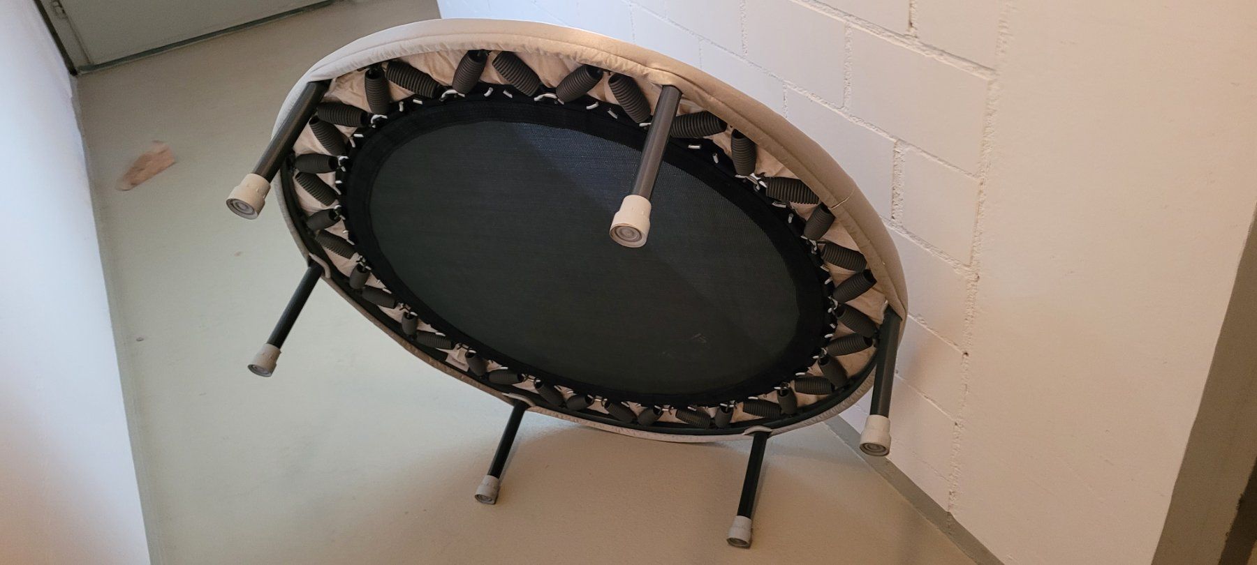 Trampolini: Timlin Minitrampolin – Usato da Kleindöttingen venduto da Marigold1 2