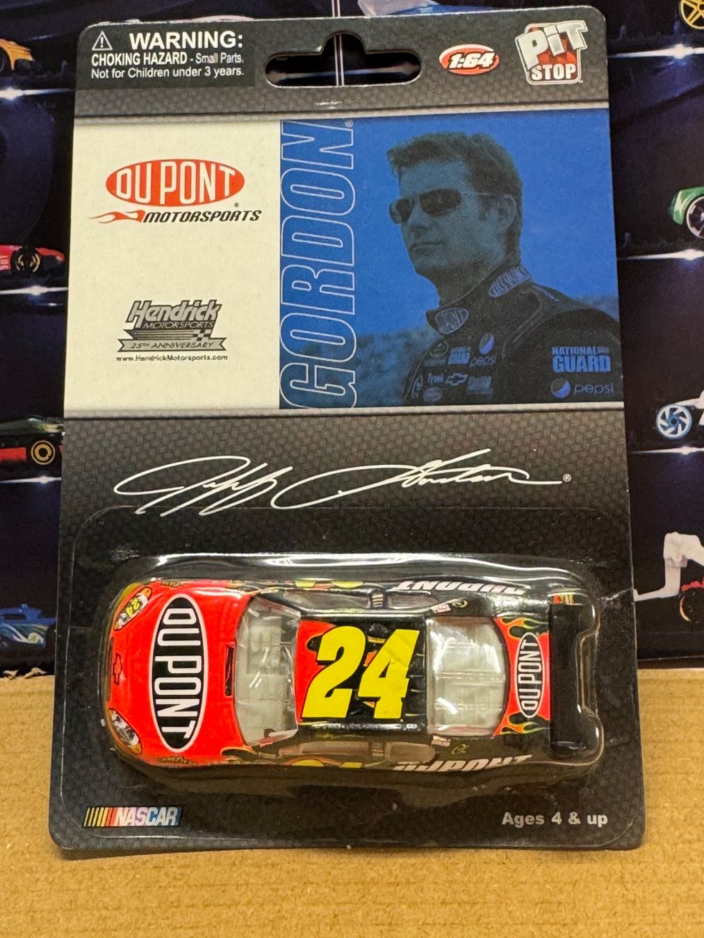 Nascar Modellautos: Original NASCAR Jeff Gordon #24 2009 – Neu und originalverpackt aus Jona von Macf