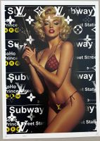 Death: Sexy Vuitton Girl, signiert 28/100