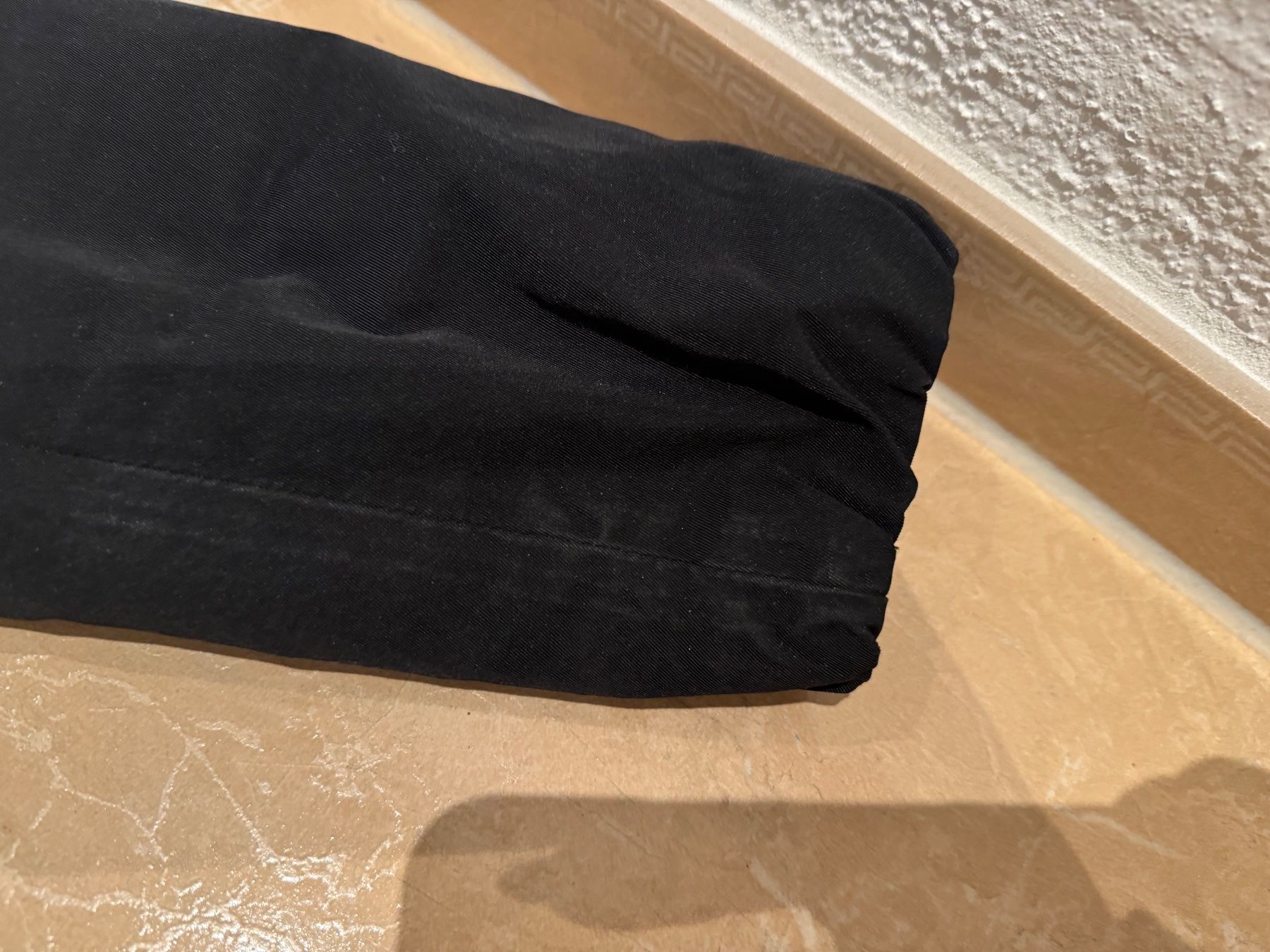 Moncler Cappotti: Moncler Aredhel Giubbotto Mantel mit DIST, Grösse 2 – Usato da Klingnau venduto da Markus14 2