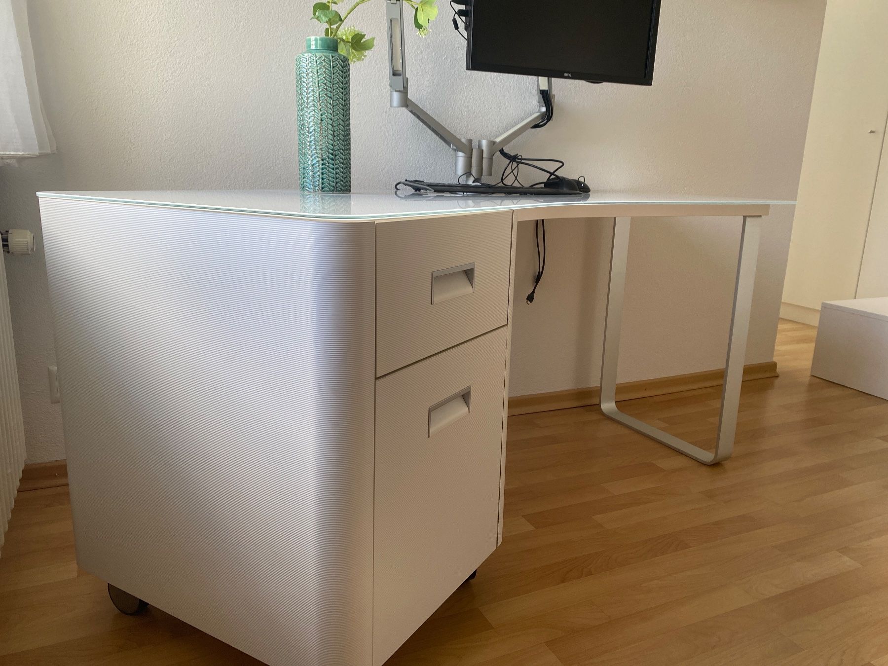 Ligne Roset Scrivanie: Schreibtisch Travel – Usato da Brüttisellen venduto da mar_9brv 1