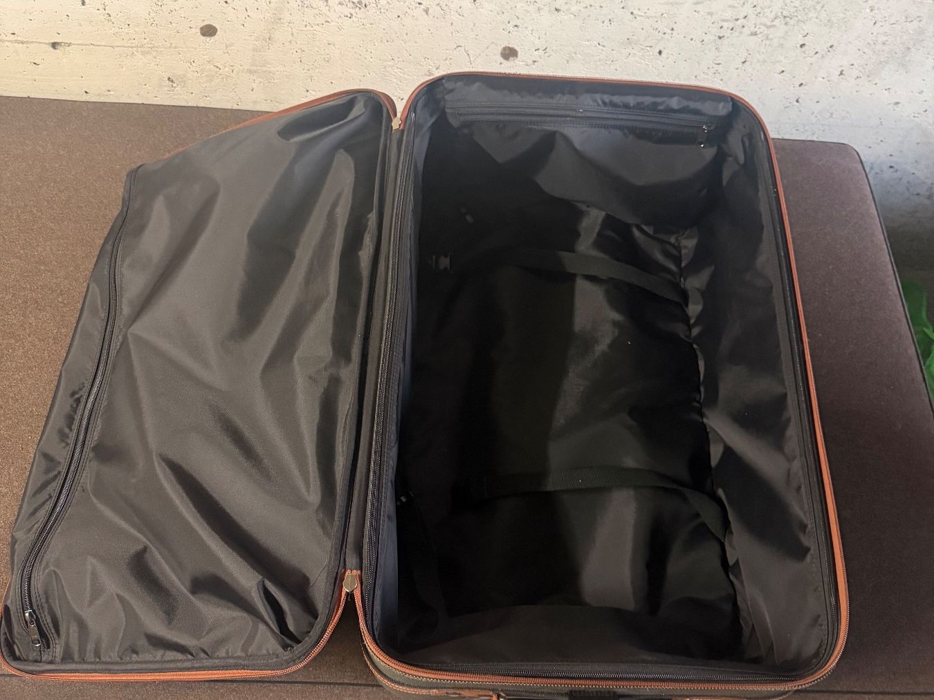 Longchamp Valises de voyage: Longchamp 1946 Koffer – D'occasion à Niederscherli par ija_y67c 2