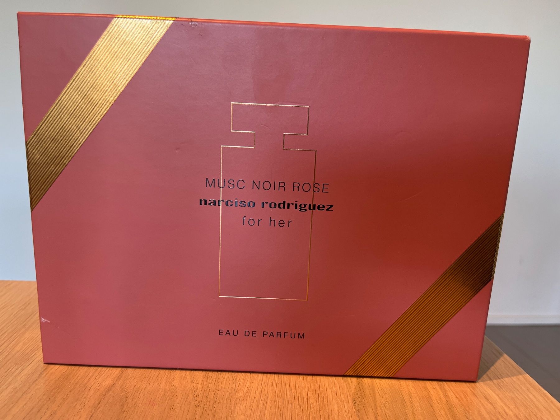 Narciso Rodriguez Profumi & Eau de Toilette: Narciso Rodriguez - Musc Noir Rose - Gift box – Usato da Dübendorf venduto da cec_w56v 5
