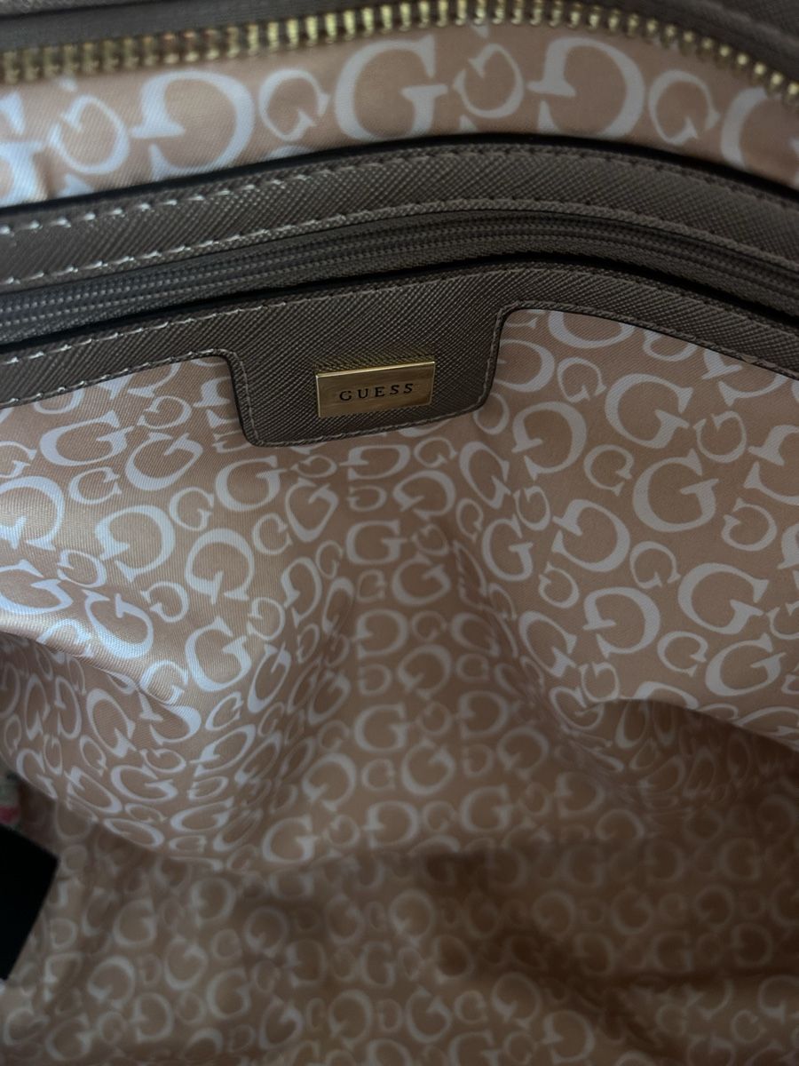 Guess Borse da donna: new guess bag – Nuovo e nell'imballaggio originale da Chur venduto da valico 3