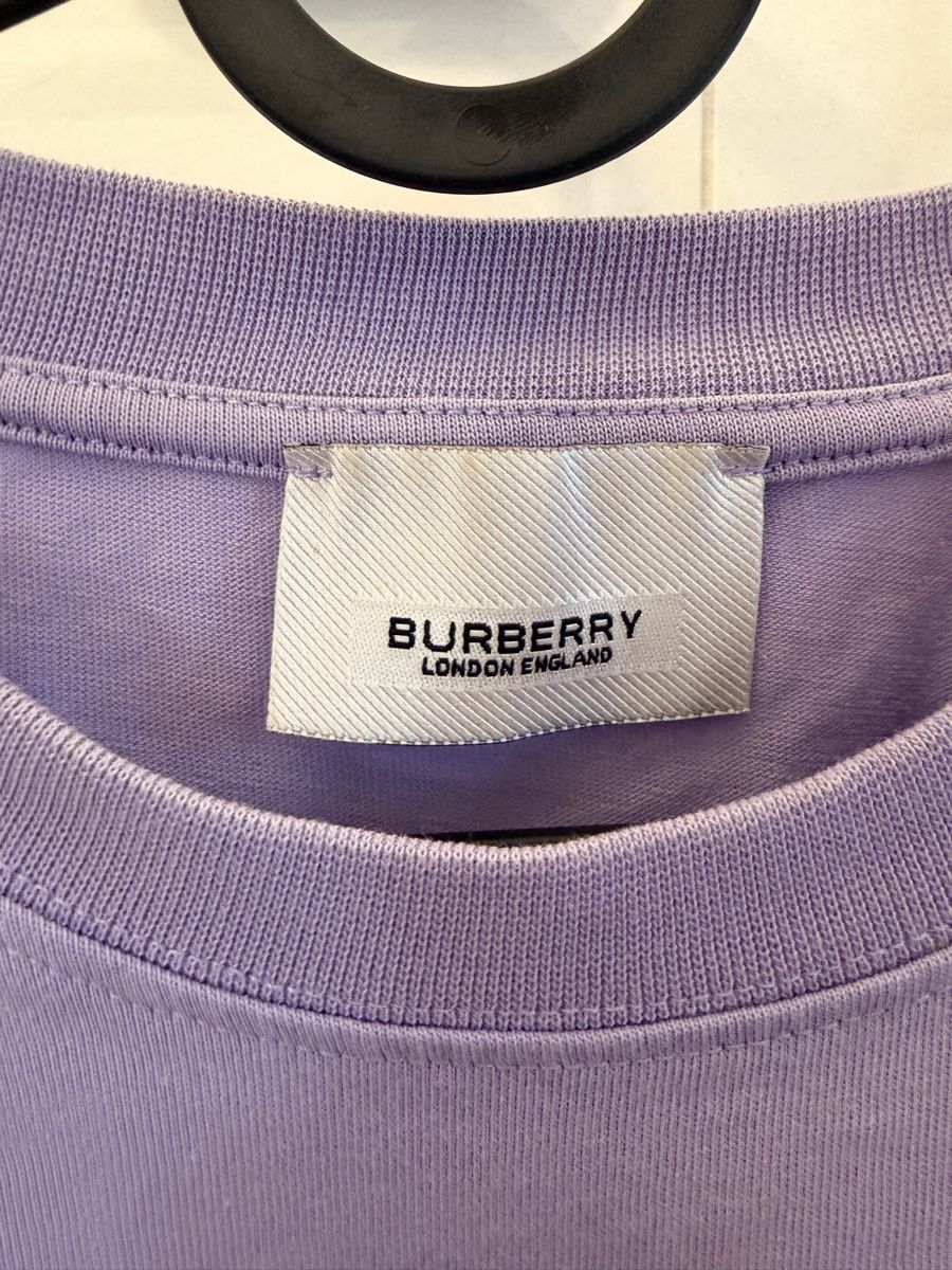 Burberry T-shirt: T-shirt Burberry – Usato da Argnou (Ayent) venduto da nathanckcw 3