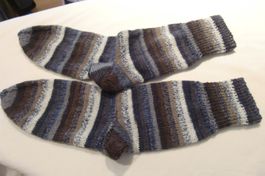 handgestrickte Socken Grösse 42/43