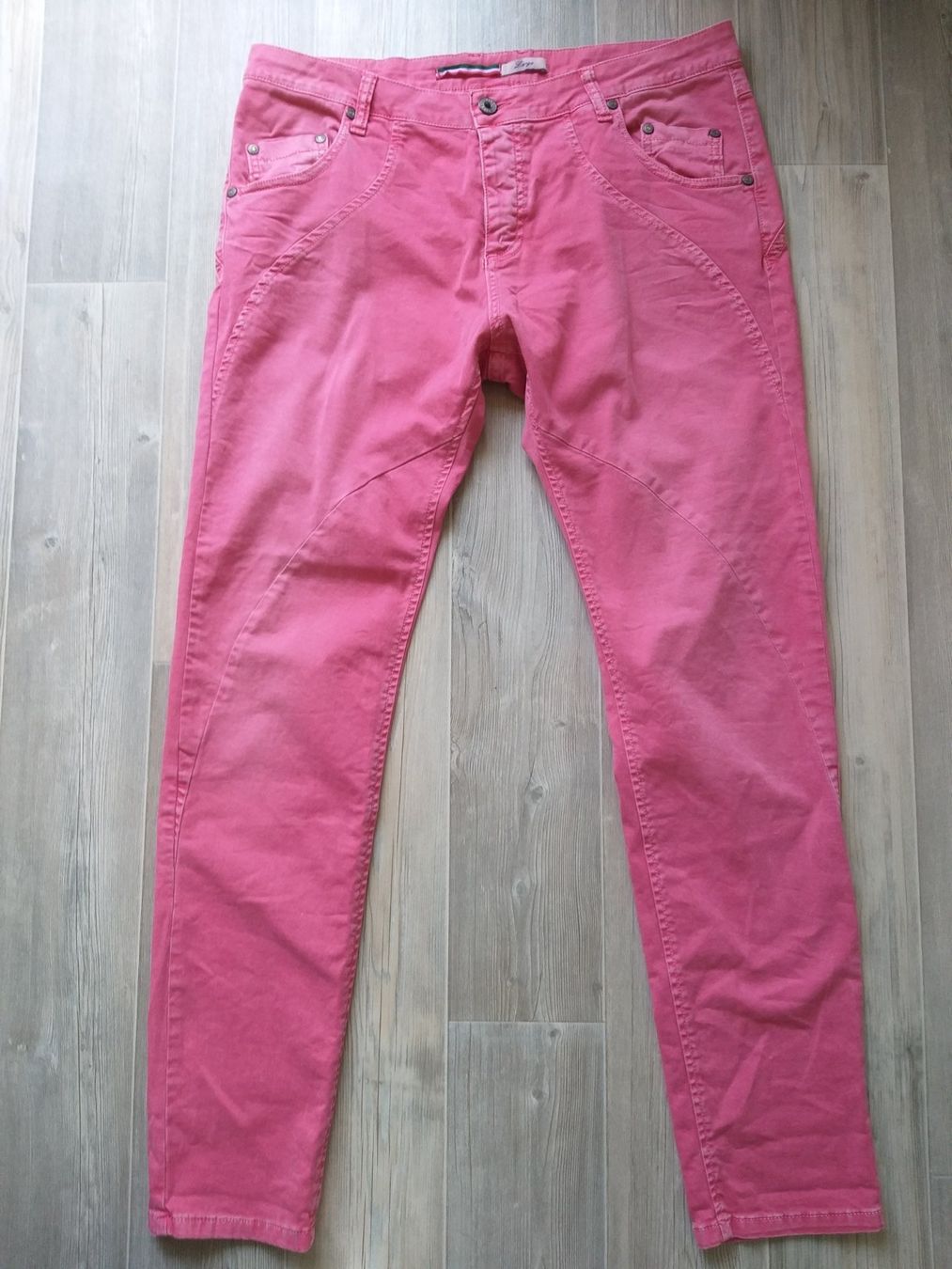Please Jeans Jeans: PLEASE Jeans P20 taille / Grosse L – Usato da Cossonay-ville venduto da Super-Price-Quality