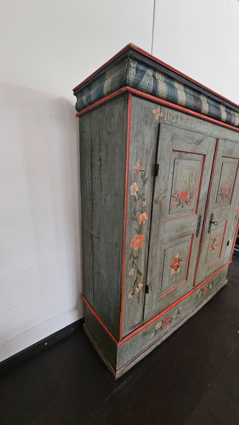 Schränke: Bemalten Bauernschrank – Gebraucht aus Diessenhofen von Osio 2