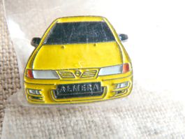 • Nissan Almera jaune  gelb  Auto voiture    Pin M9V.41