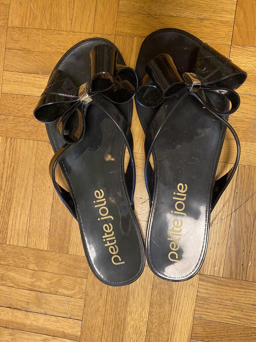 Scarpe da donna: Bade Sandalen 40 Petite Jolie – Usato da Adlikon b. Regensdorf venduto da galaxandy