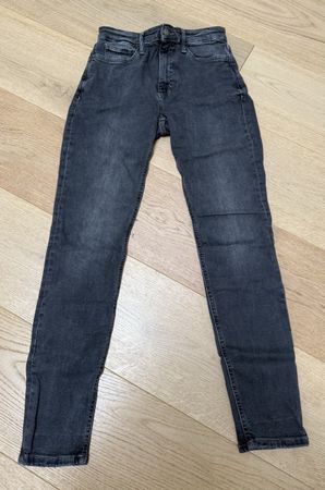 Jeans Damen von Mango, dunkelgrau, Grösse 36, Top Zustand