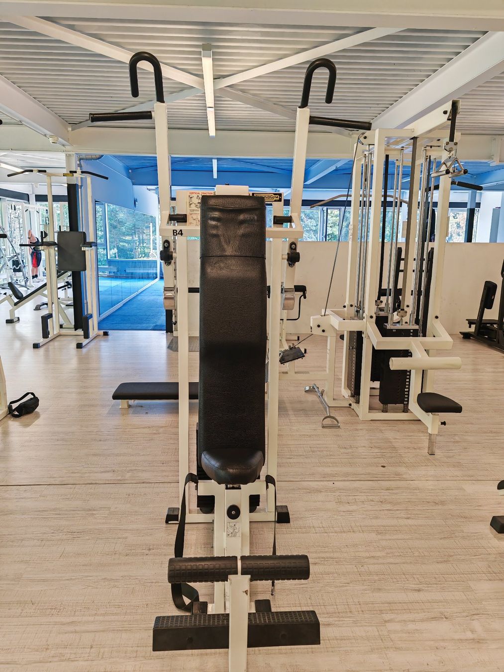 Hometrainer: Vertical Traction (Vertikalzug-Maschine) – Usato da Bern venduto da Sudowudo