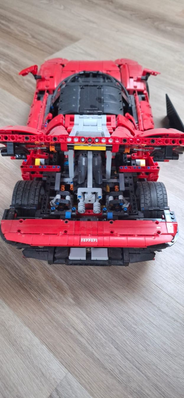 Lego Giocattoli: LEGO Technic Ferrari Daytona 42143 – Nuovo (secondo la descrizione) da Steinen venduto da Spooky100 3