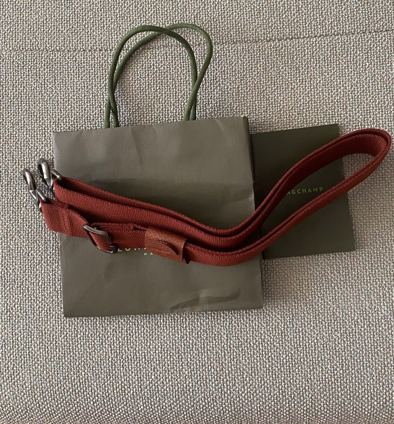 Altro in  Abbigliamento & Accessori: Original Longchamp  Schulterriemen – Nuovo e nell'imballaggio originale da Kaiseraugst venduto da RJ03 3