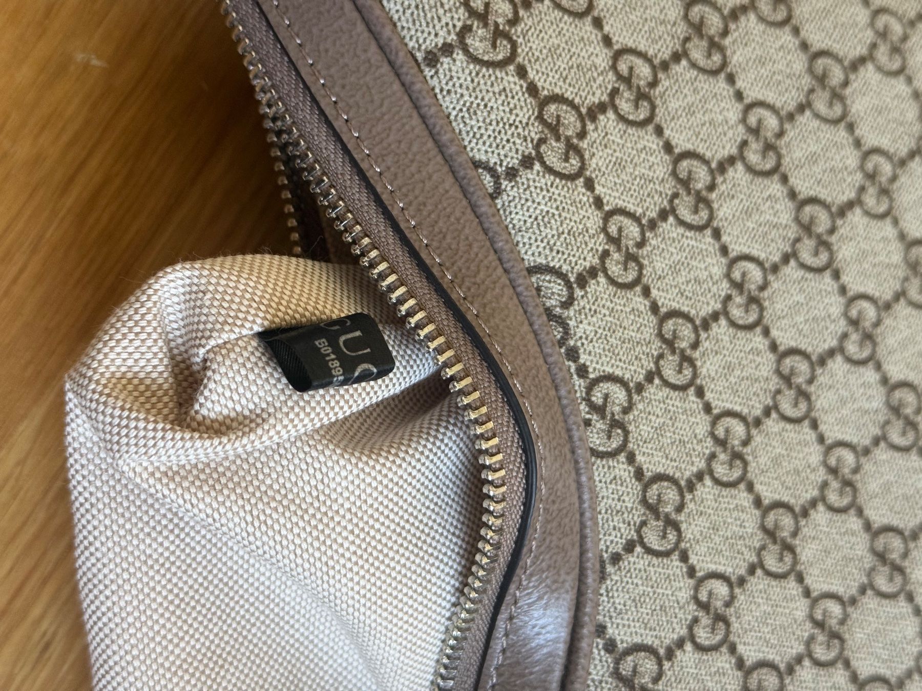 Gucci Borse da donna: Gucci Attache Tasche – Usato da Winterthur venduto da Skerk18 9