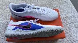 NIKE TIEMPO MAESTRO CLUB IC ATTACK - WEISS/SCHWARZ/BLAU/PINK