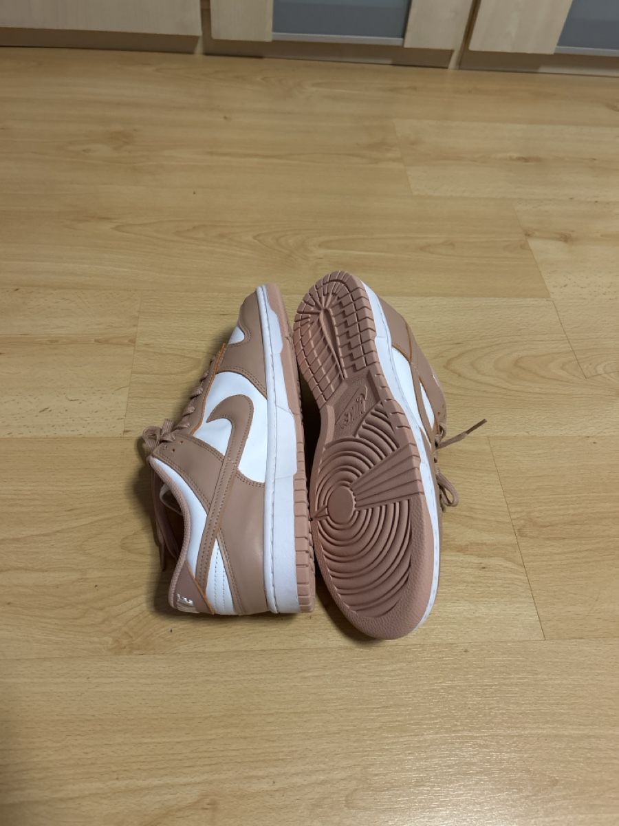 Nike Scarpe da uomo: Nike Dunk Low Taille 44 – Nuovo (secondo la descrizione) da la chaux-de-fonds venduto da swann88 2