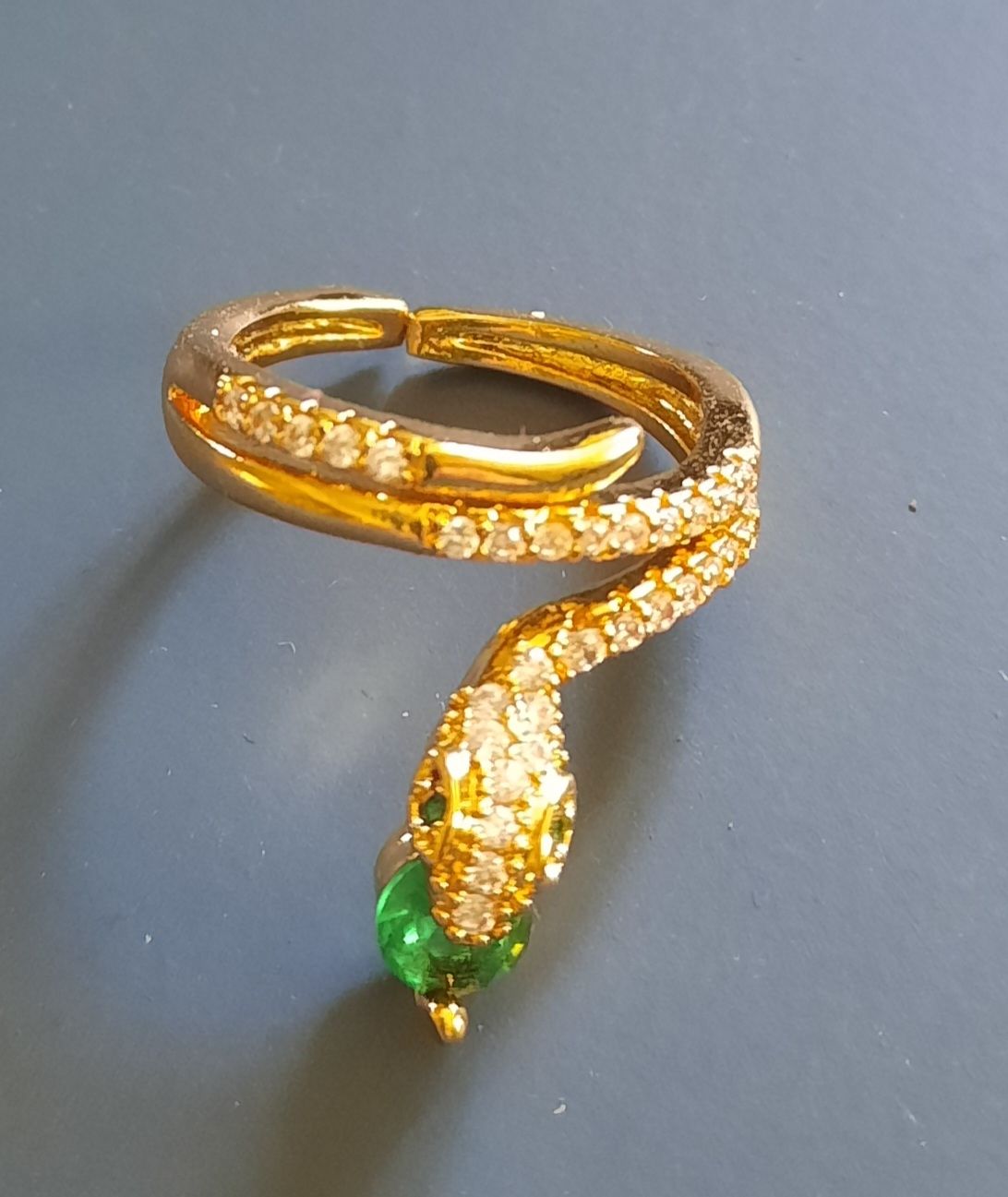 Anelli: Fingerring Schlange goldfarben – Nuovo (secondo la descrizione) da Uster venduto da sista-esta 1