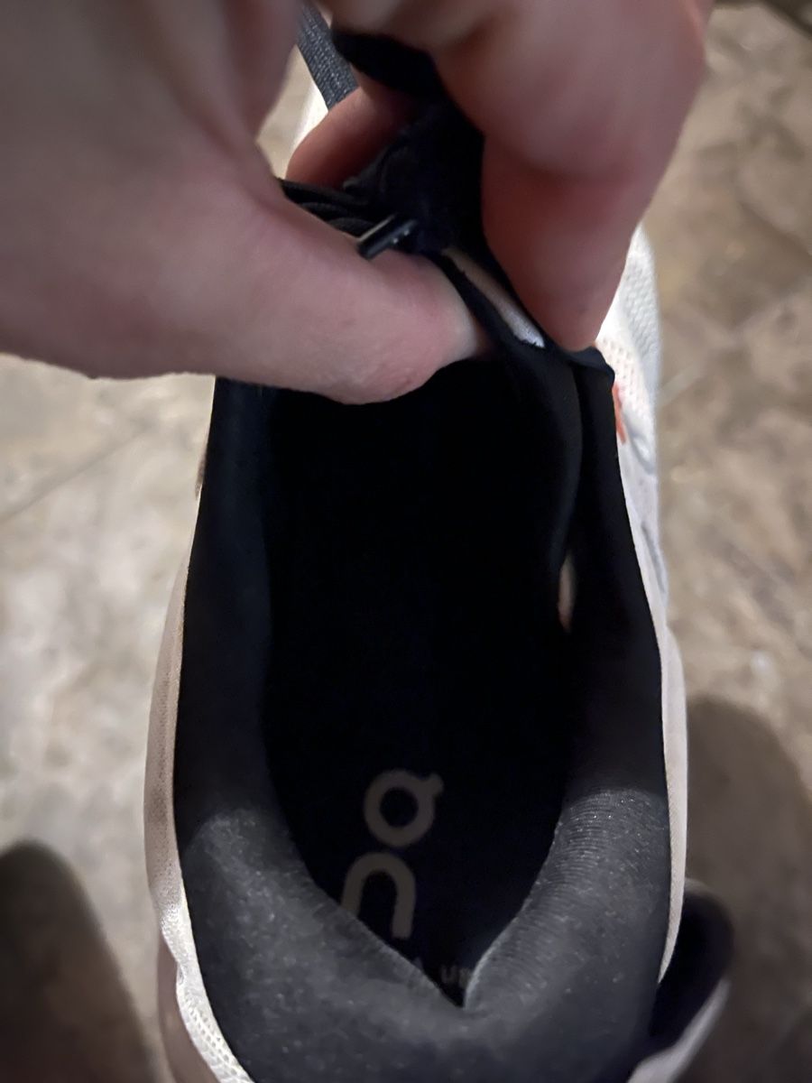 Scarpe da uomo: On Cloudstratus 3 45 – Usato da Gockhausen venduto da Turmfalken 4