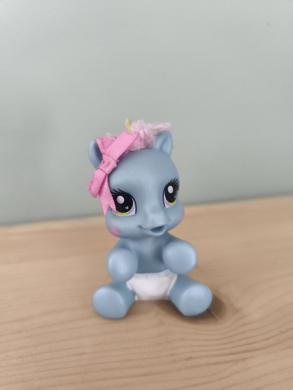 Statuette: Figurine bébé bleu avec nœud rose – Usato da Orbe venduto da don_ym8h 3