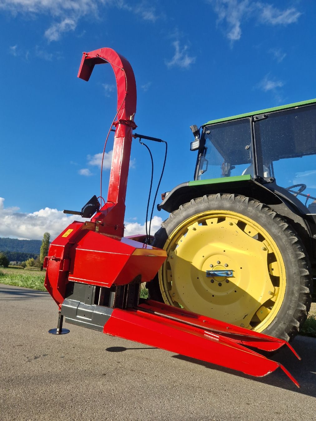 PZ Zweegers Häcksler: Vicon PZ Maishacker mit Silowagen – Gebraucht aus Studen BE von valtra66