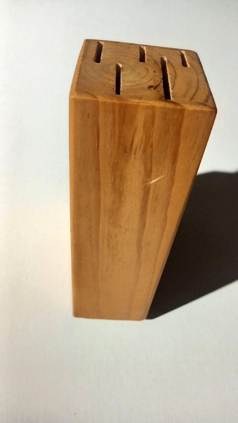 Messer: Messerblock aus Holz – Gebraucht aus St. Gallen von Bir_Rer 3