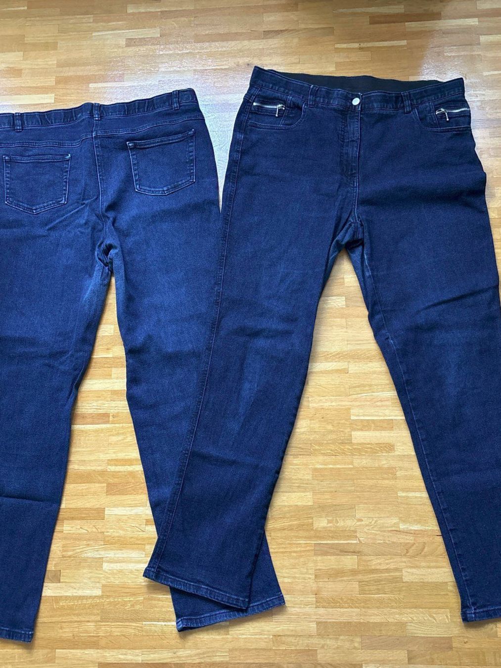 Jeans: 2 Stretch-Jeans mit geradem Bein & Elastikbund, Langgrösse – D'occasion à Hochdorf par CrazyPumpkin