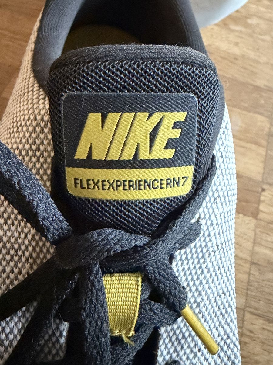 Nike Scarpe da uomo: Nike Flex Experience RN 7, Grösse 43 – Usato da Frauenfeld venduto da jon_dlt7 4