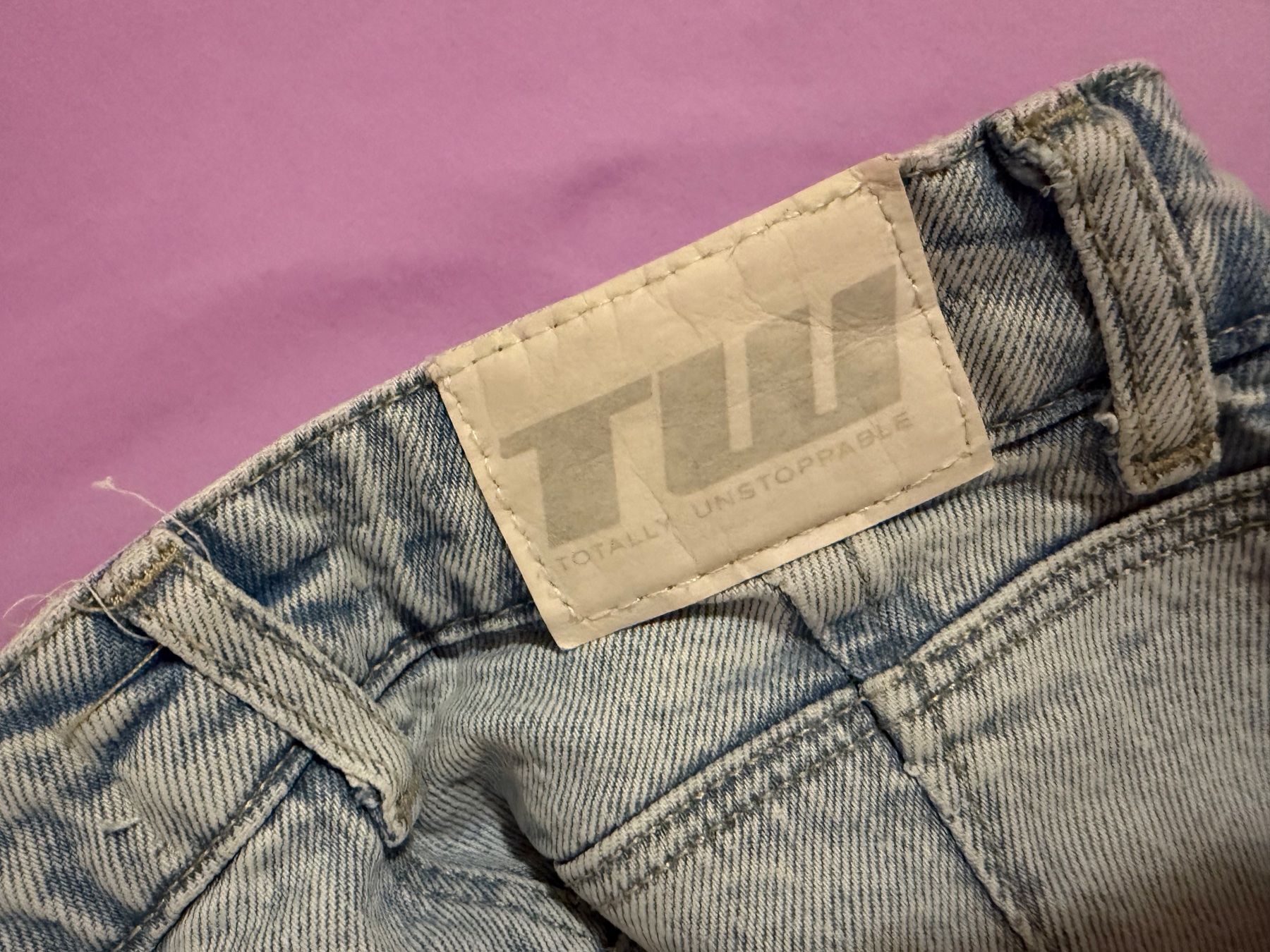 Pantaloni: Pantalon cargo denim bleu clair taille S – Usato da Villeneuve VD venduto da jxste_dani 2