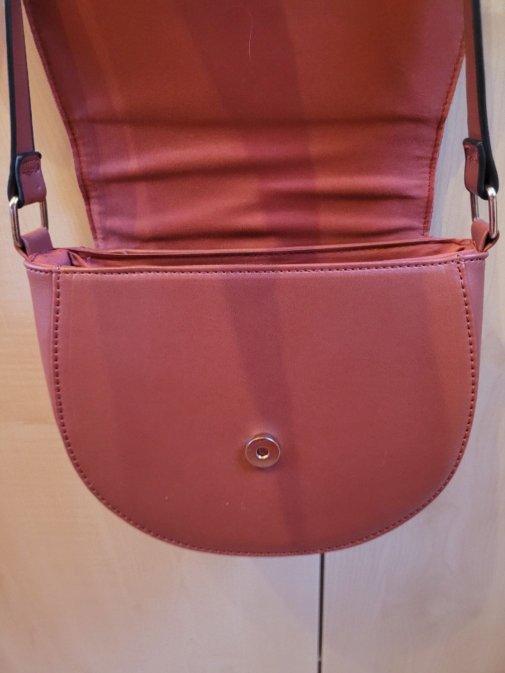 Borse da donna: elegante Tasche in rot – Nuovo (secondo la descrizione) da Ebikon venduto da miguuu19 4