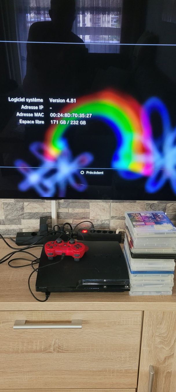Sony Console: Console  PS 3/232 GB & 15 jeux et manette/ – Usato da Vevey venduto da obi_n8zc