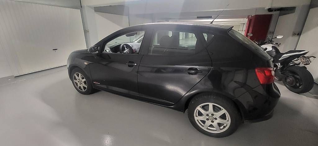 Autos: Seat Ibiza 1.4 – Gebraucht aus Morges von NanyR