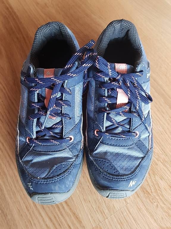 Schuhe für Mädchen: Chaussures randonnée Quechua Taille 34 – Gebraucht aus Lausanne von Damien_Lausanne 1