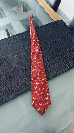 YSL Kravatte Seide Rot mit Schmetterlinge