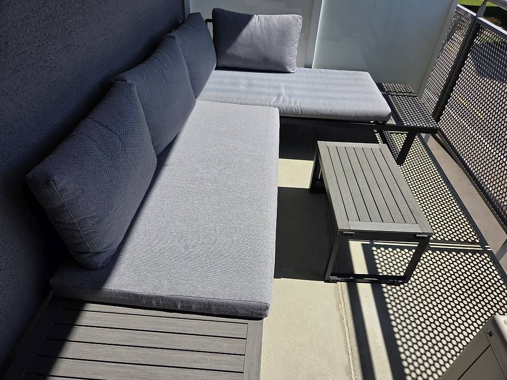 Divani: Gartenmöbel – Usato da Zürich venduto da zur_z2f9