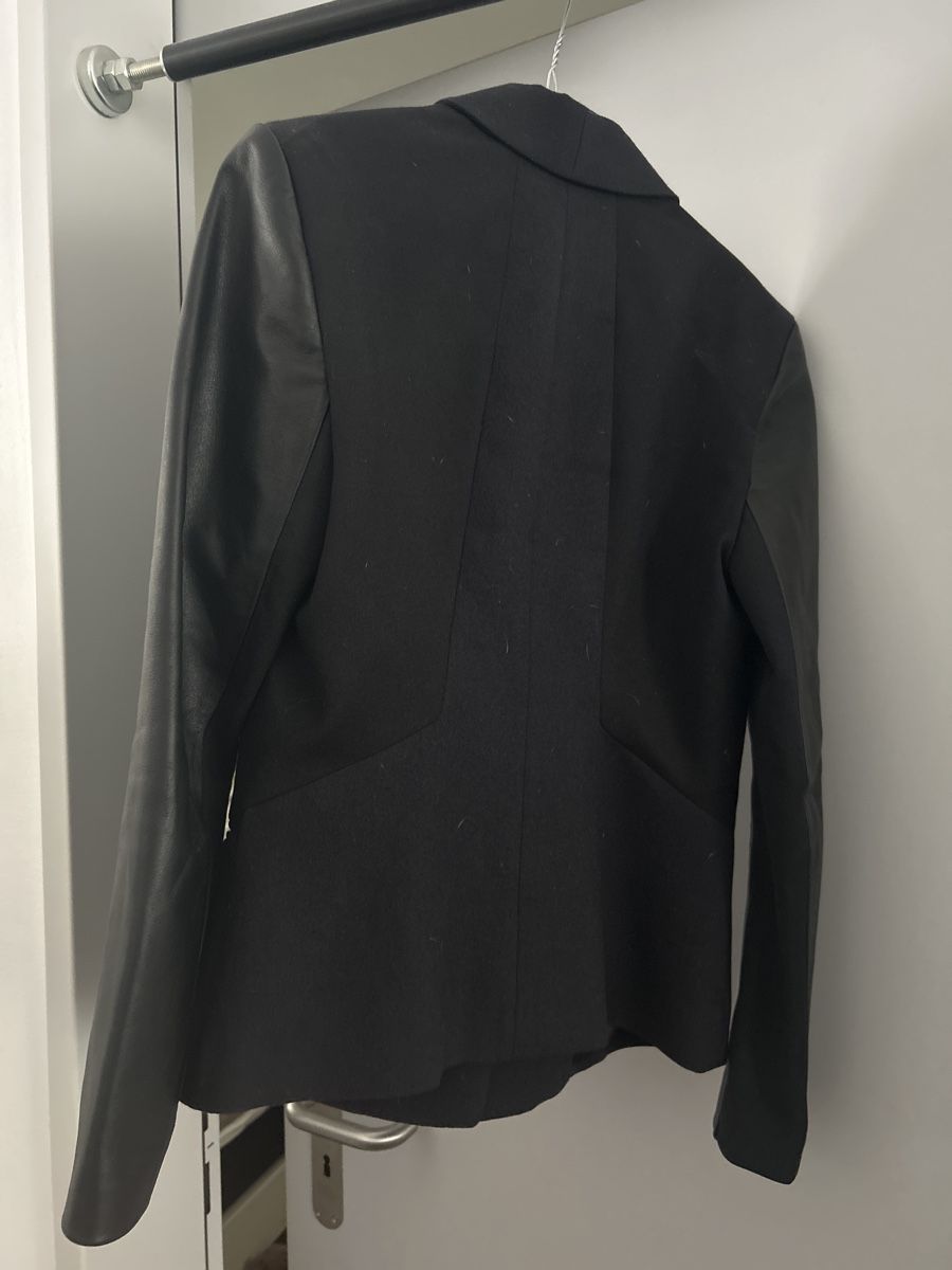 Maje Giacche: Maje Blazer – Usato da zürich venduto da gettingridofstuff 3