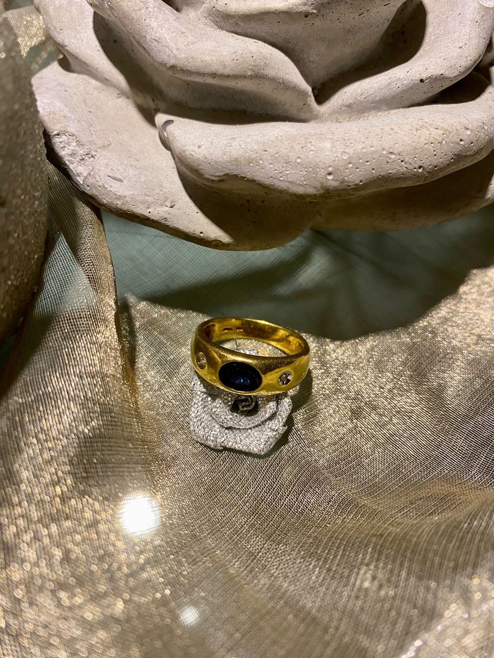 Ringe: Goldring mit Saphir & Diamanten – Gebraucht aus Eschenbach SG von Lady020 3