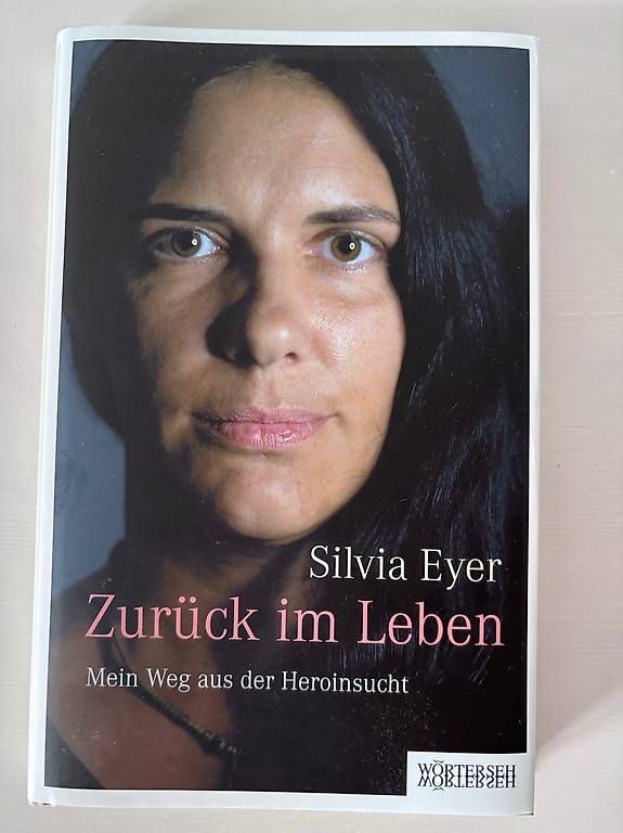 Libri: Zurück im Leben – Usato da Küssnacht am Rigi venduto da Nicoletta_0277