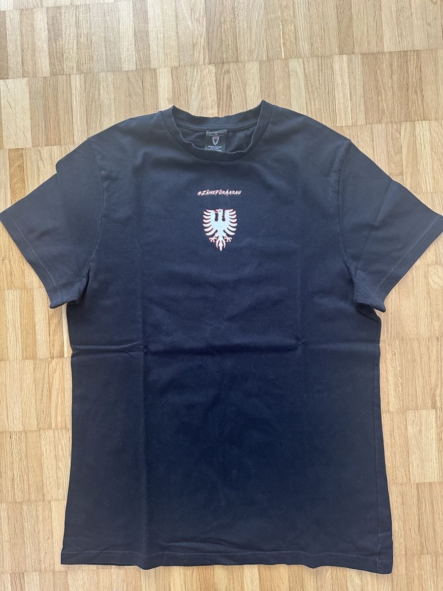 T-shirt: FC Aarau Fanshirt – Usato da Niedergösgen venduto da Abrek9