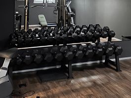 Hantelset (Dumbbells) + Ablage