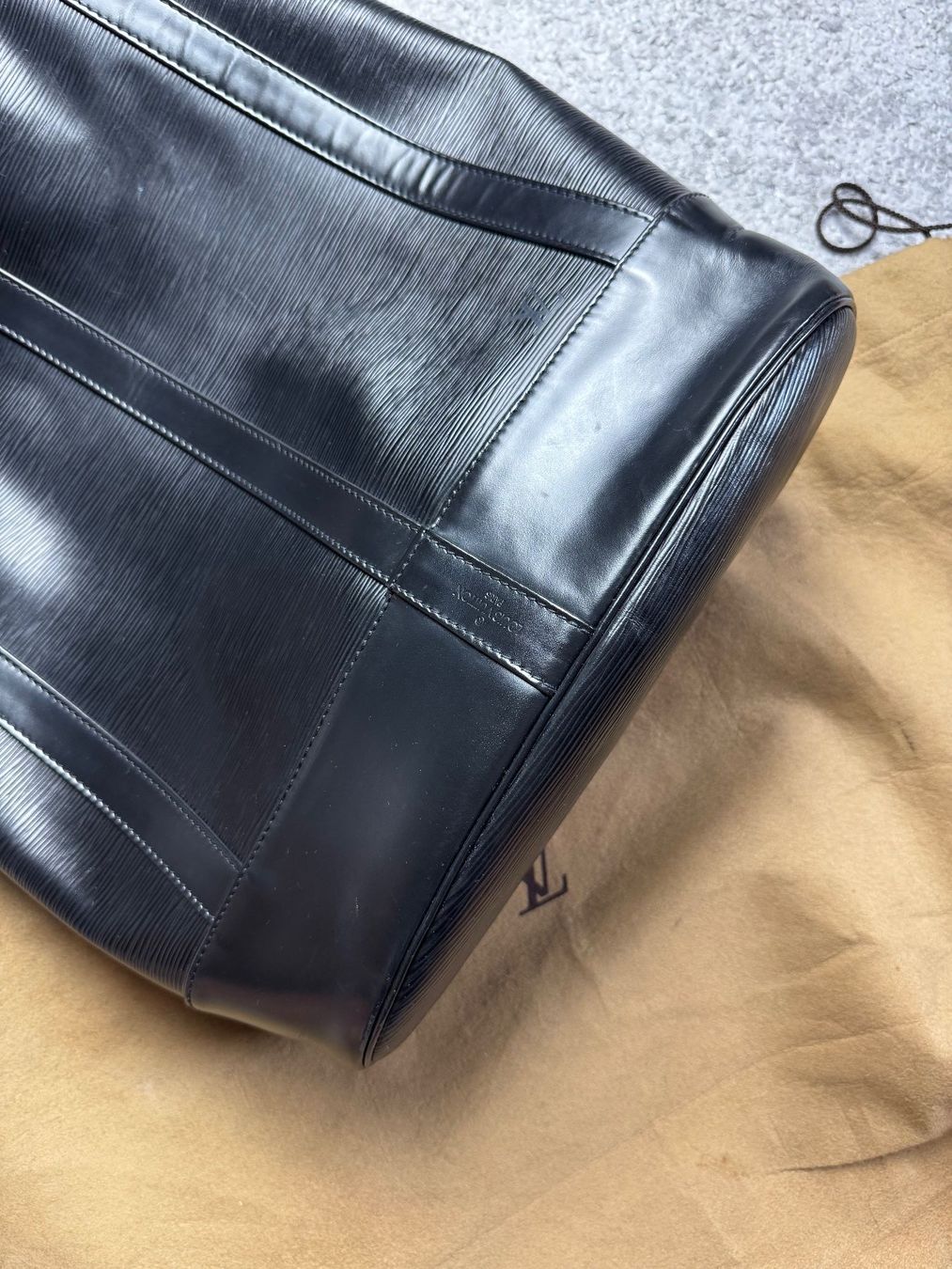 Louis Vuitton Zaini: Louis Vuitton Epi Leder Randonnée – Usato da Pfaffhausen venduto da Voe 8