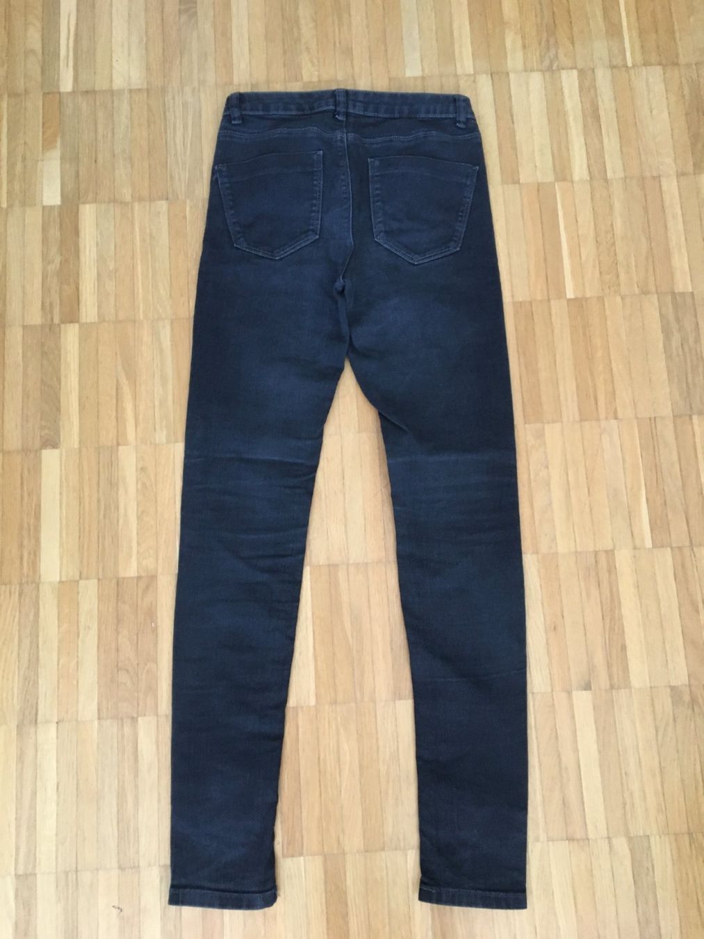 Jeans: MID RISE JEGGING LEG, Gr. 34 – Usato da Basel venduto da Nofretete39 2