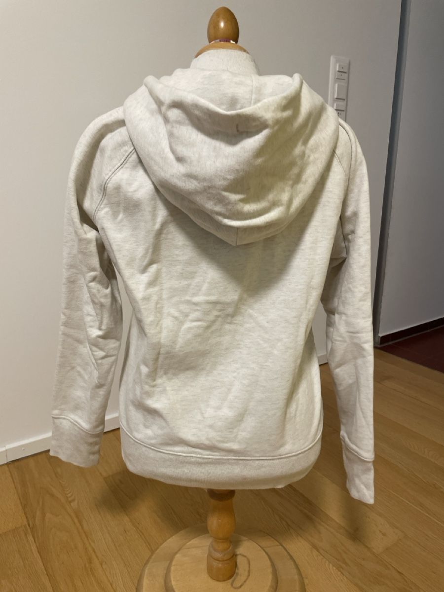 Gap Pulls & Sweat-shirts: GAP Kapuzenpullover Grösse XS gut erhalten – D'occasion à Allschwil par DoRo7 1