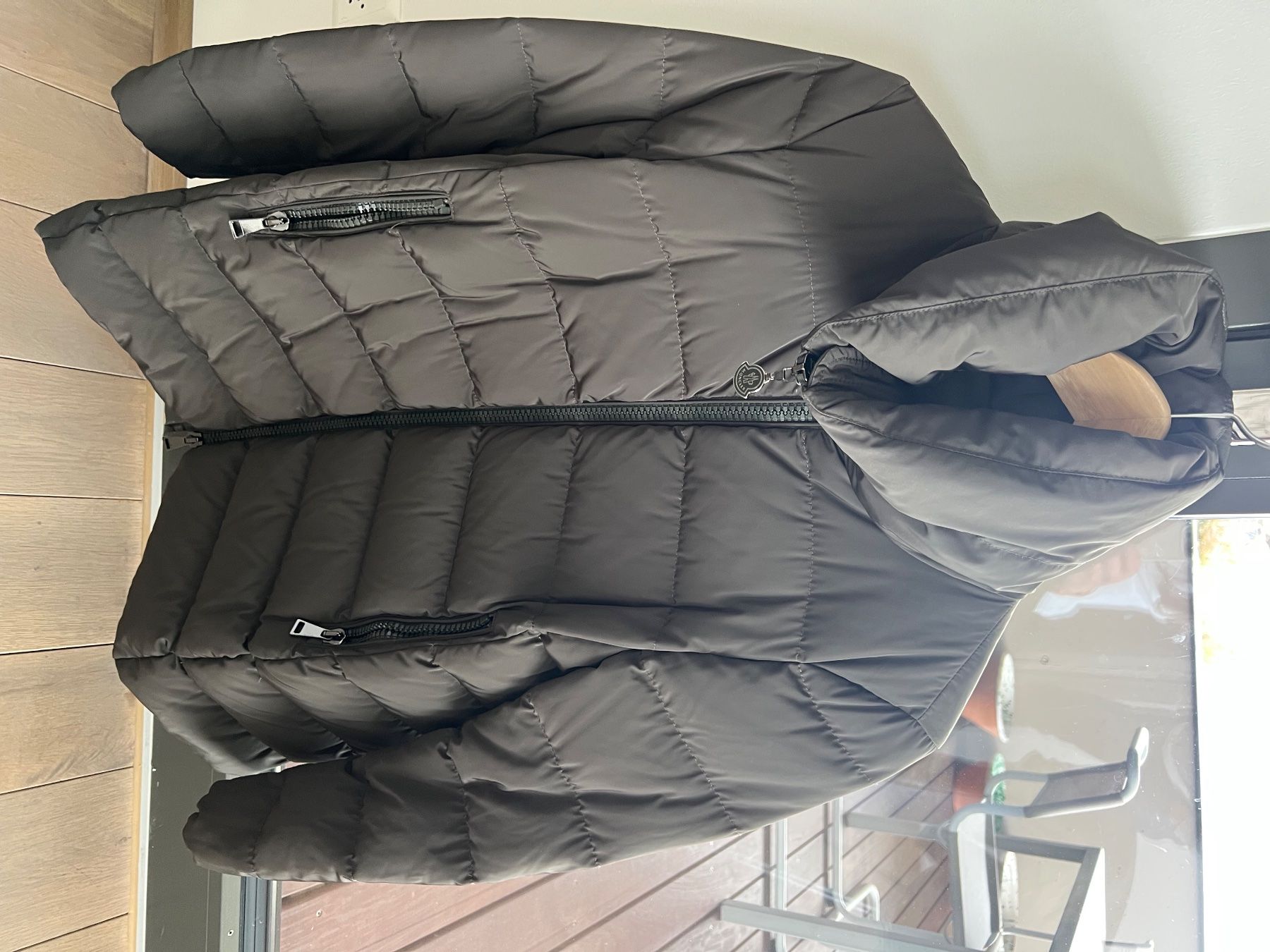 Moncler Giacche: Moncler Daunenjacke dunkelgrün – Usato da Uitikon Waldegg venduto da chrigi.ruch 4