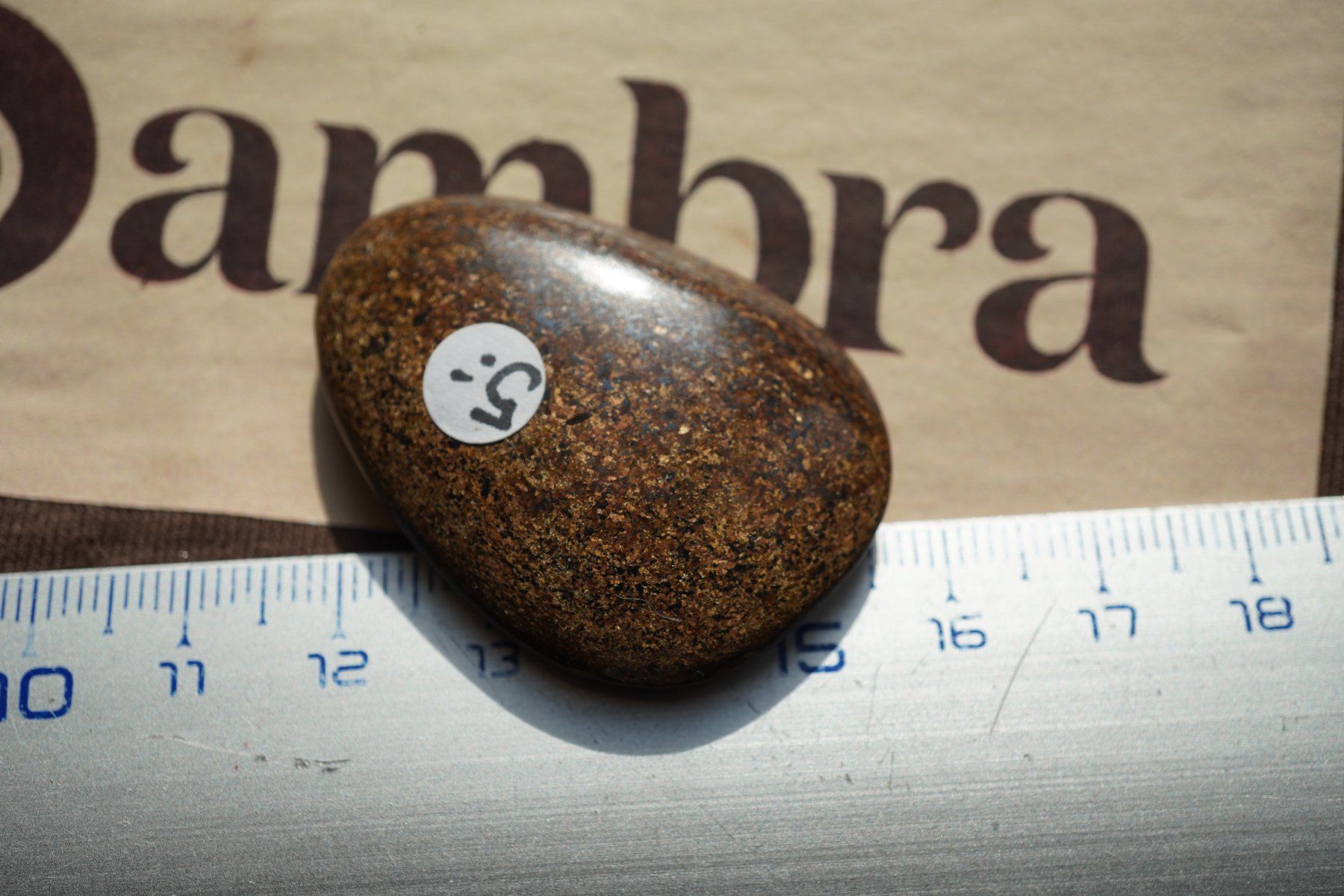 Minerali & Pietre curative: Bronzit      Handschmeichler    ab 1.-  Räumung – Nuovo e nell'imballaggio originale da Eschenbach SG venduto da topstone 1