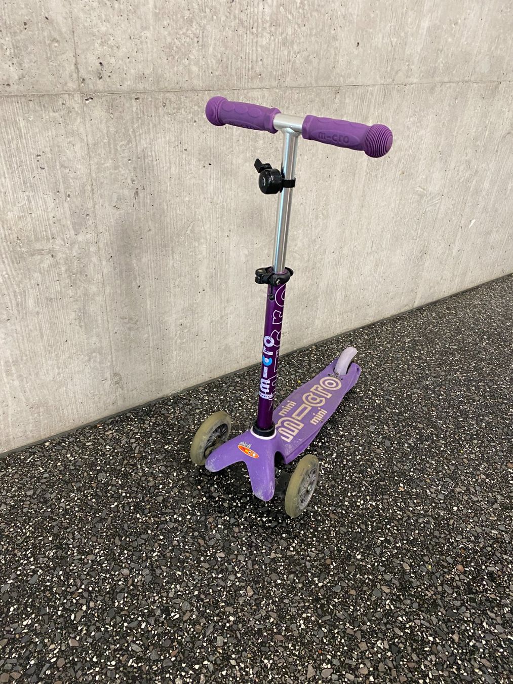 Micro Kickboard: Micro Mini Trotti Purple – Gebraucht aus Zürich von fbo24 1