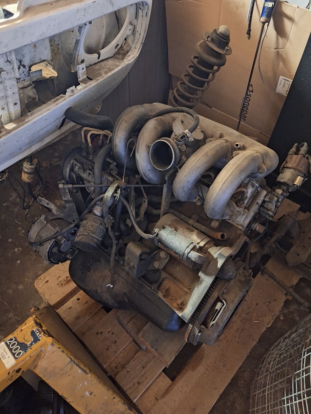 BMW Automobili: BMW 2002 TII 1974 zerlegt – Difettoso da Ricketwil venduto da bilar 9