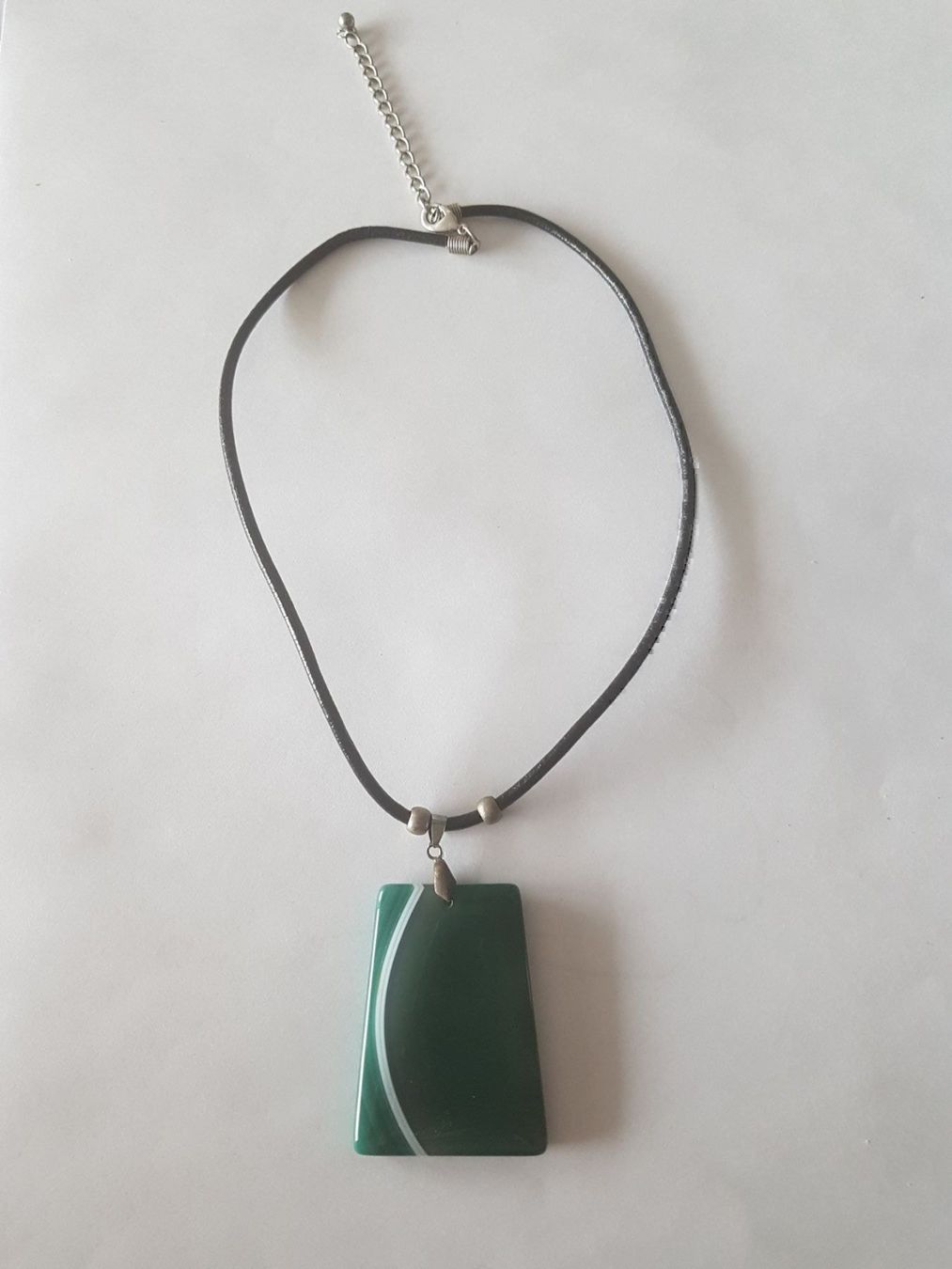 Colliers: Collier avec pendentif en agate vert – D'occasion à Grimisuat par eliseba88 3