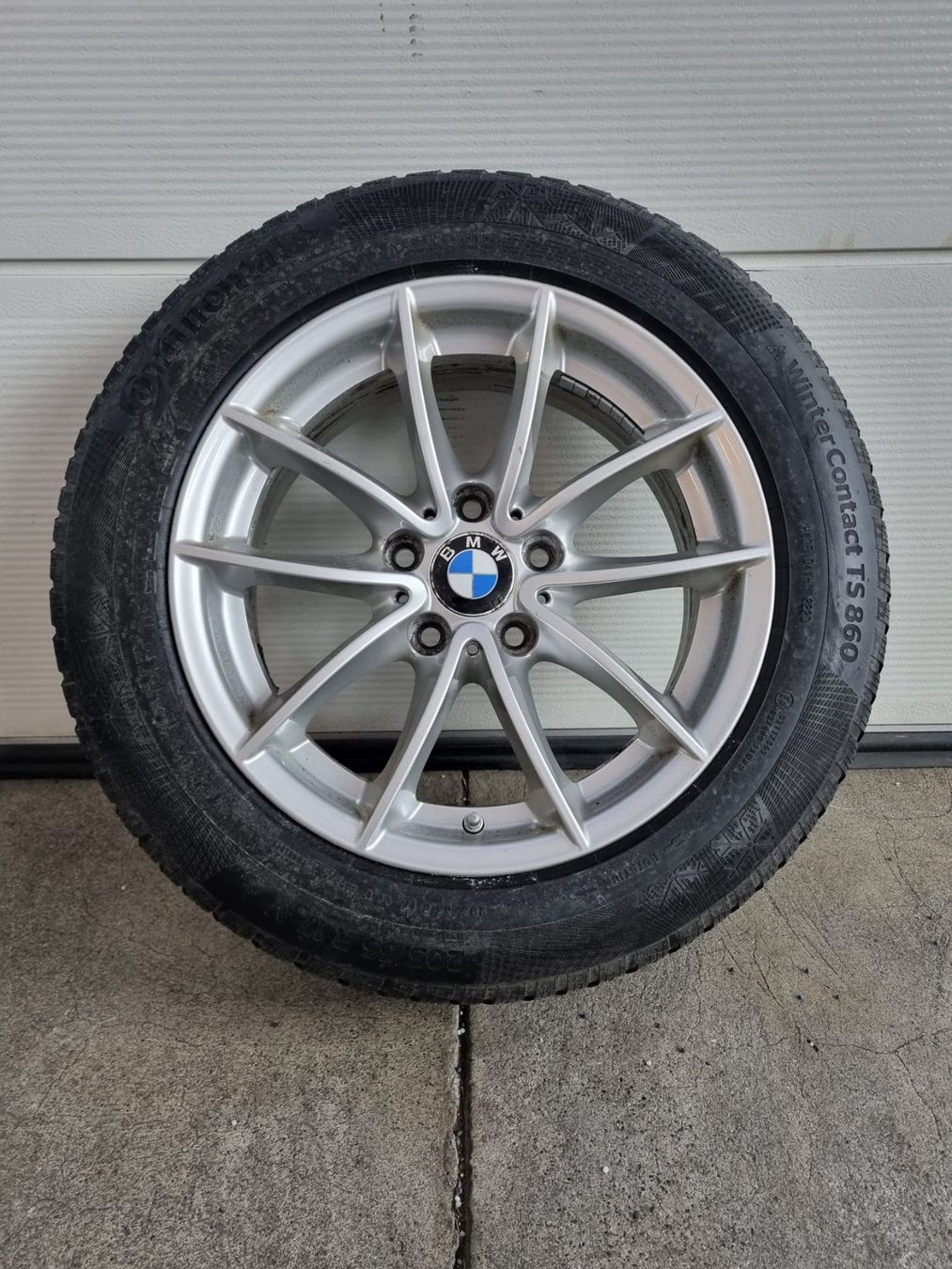 BMW Pneus & Kompletträder: BMW X3 älteres Modell Winterräder – Gebraucht aus Kirchdorf AG von Cartastic_AG 1